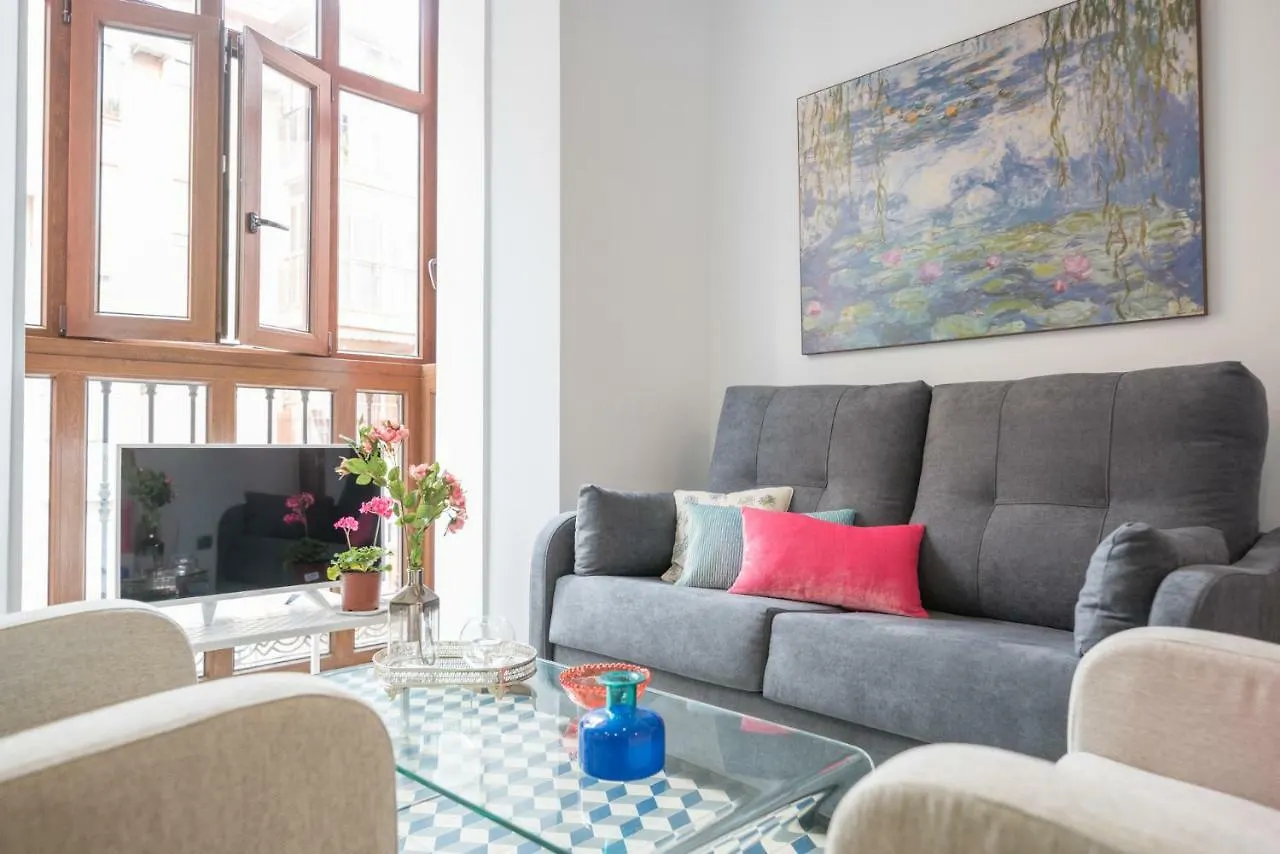 Apartamento El Carmen Malaga Apartment
